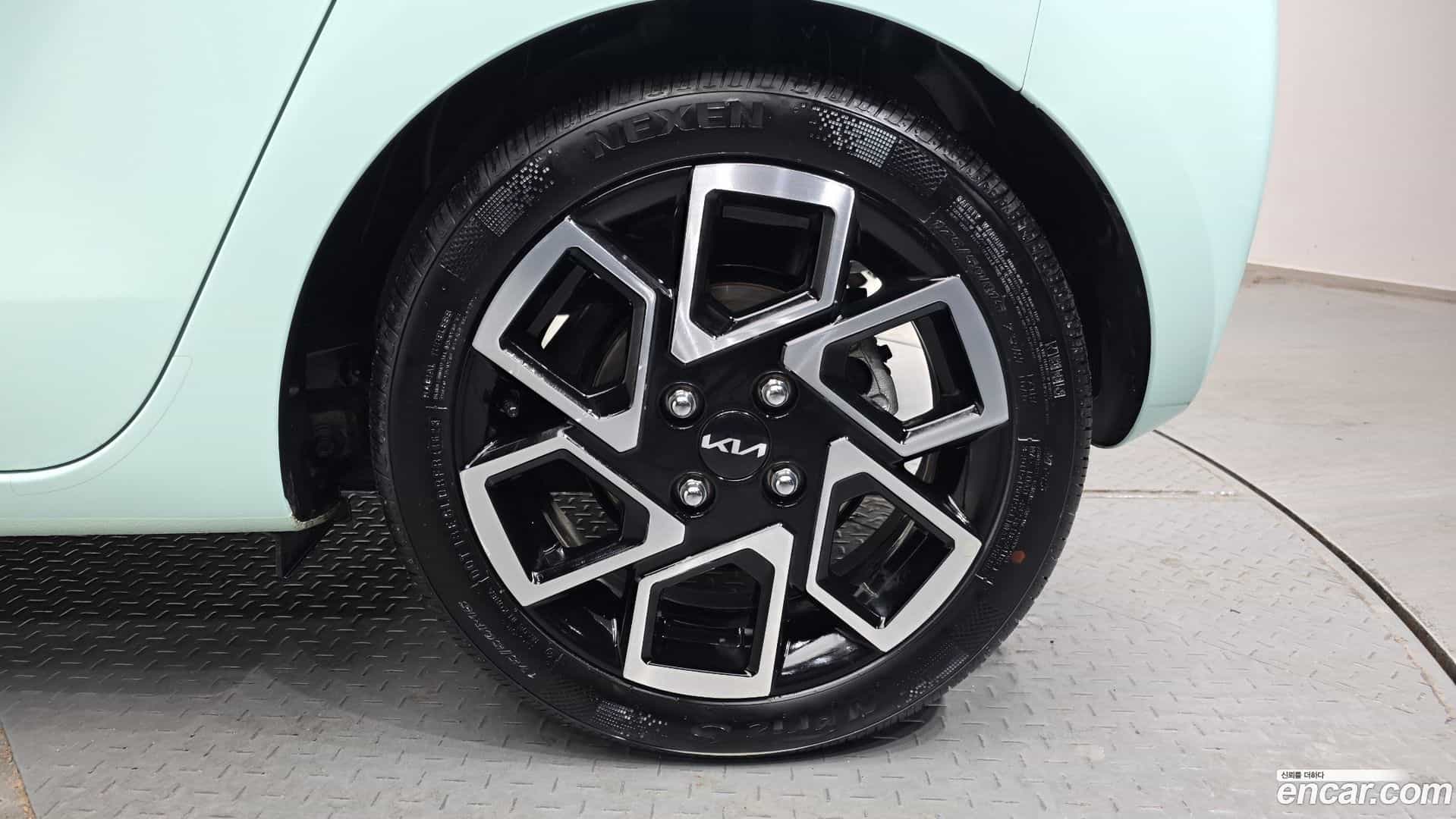 RAY Kia 2023.9-OUTER-005