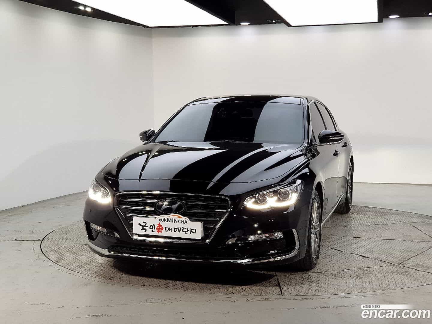 Grandeur Hyundai 2019.1-OUTER-003