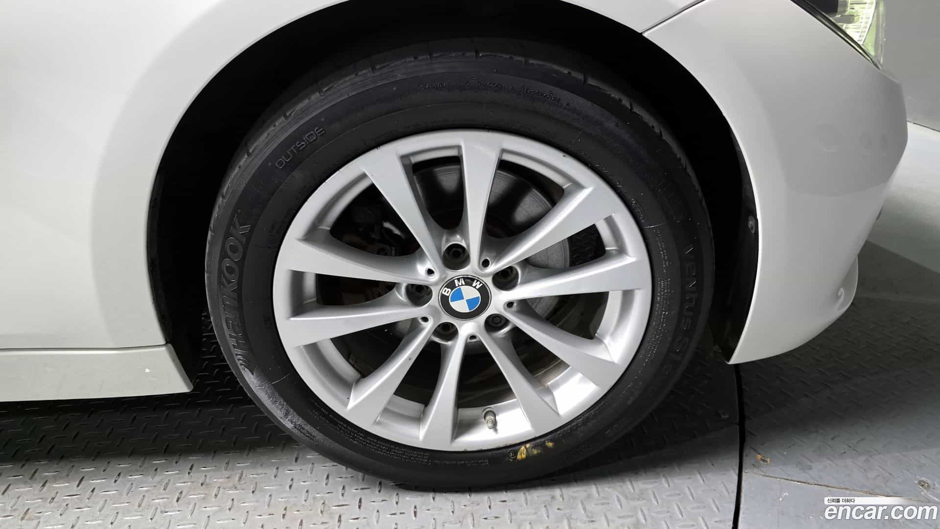 3-Series BMW 2017.2-OUTER-005