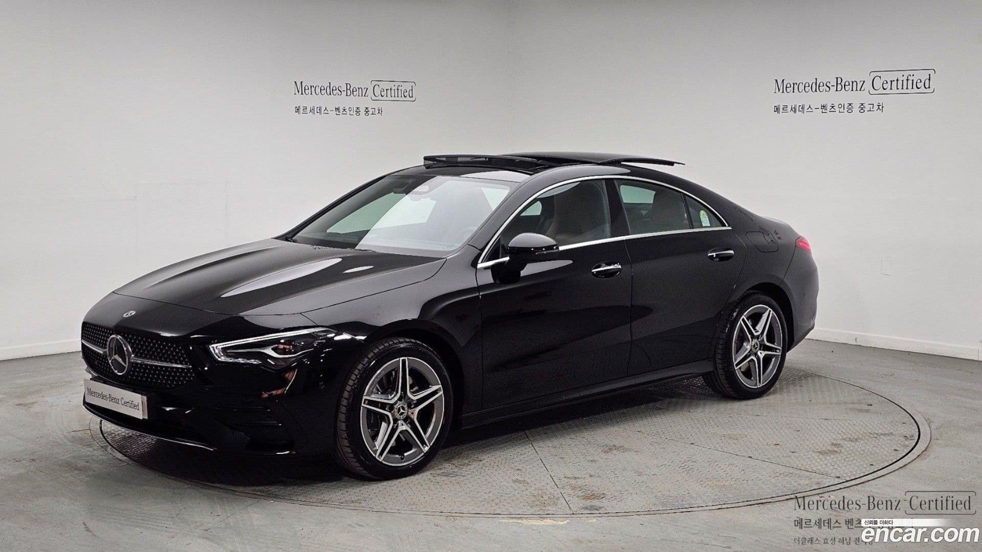 Main__Slider__Photo:CLA-Class Mercedes-Benz 2025.4-0