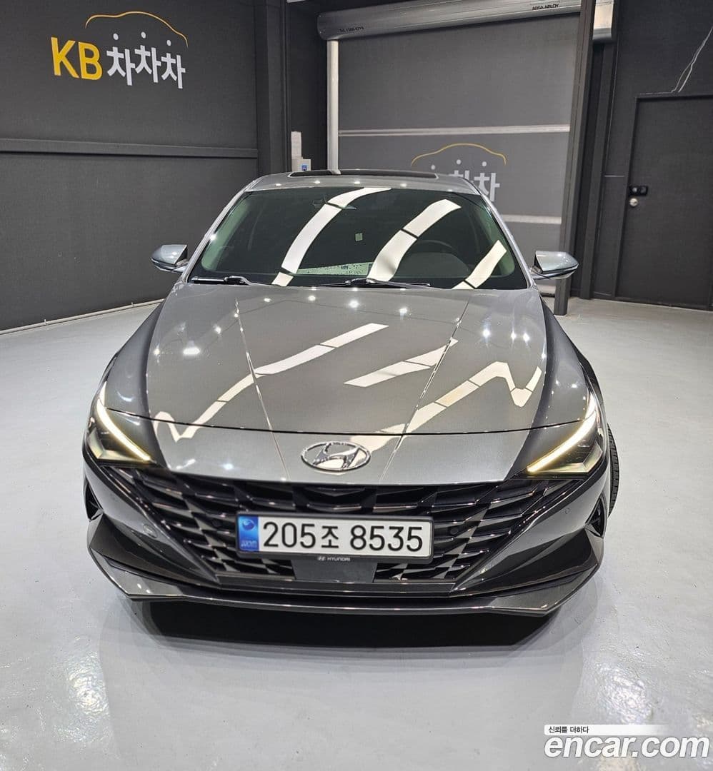 Main__Slider__Photo:AVANTE Hyundai 2022.11-0