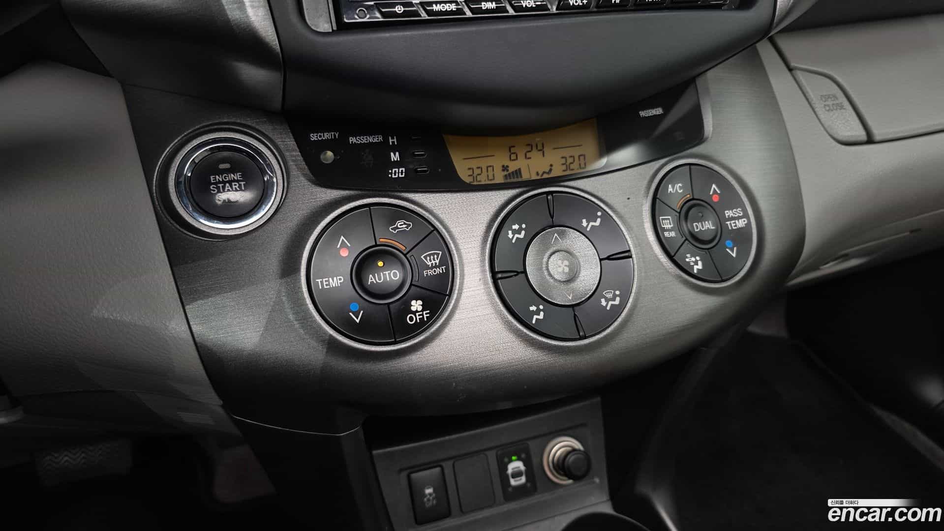RAV4 Toyota 2012.11-OPTION-021