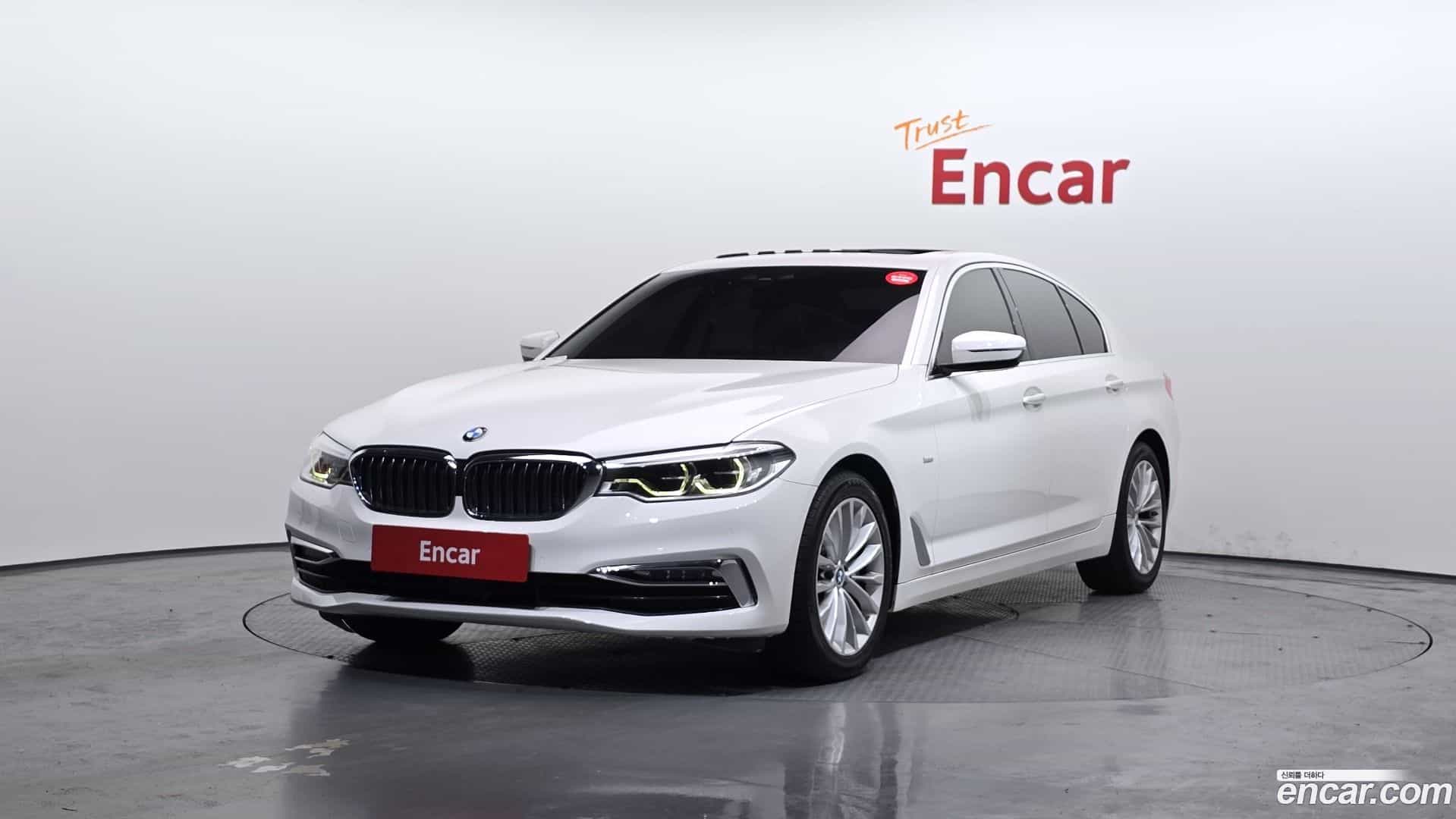 5-Series BMW 2018.5-OUTER-001