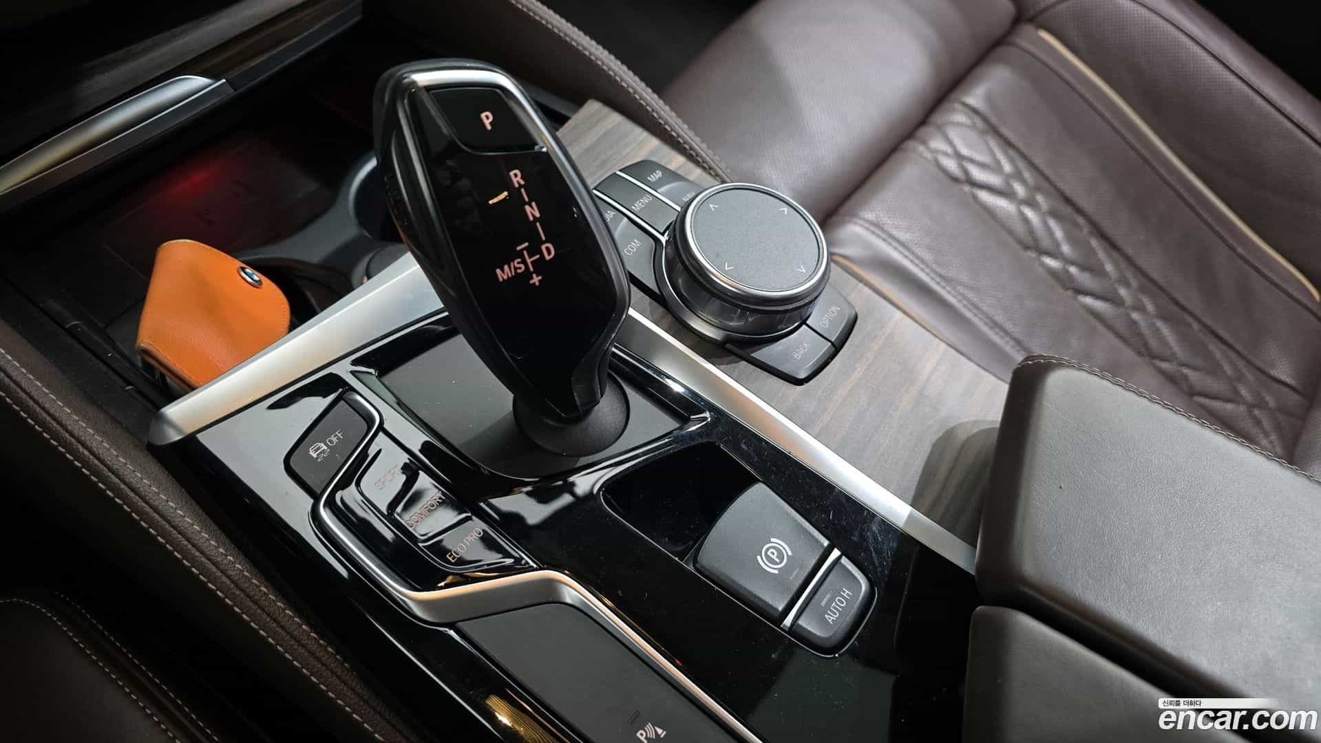 5-Series BMW 2018.5-INNER-009