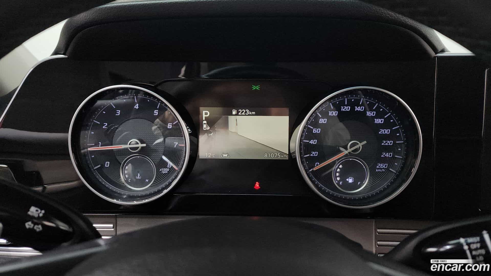 Grandeur Hyundai 2021.2-INNER-008