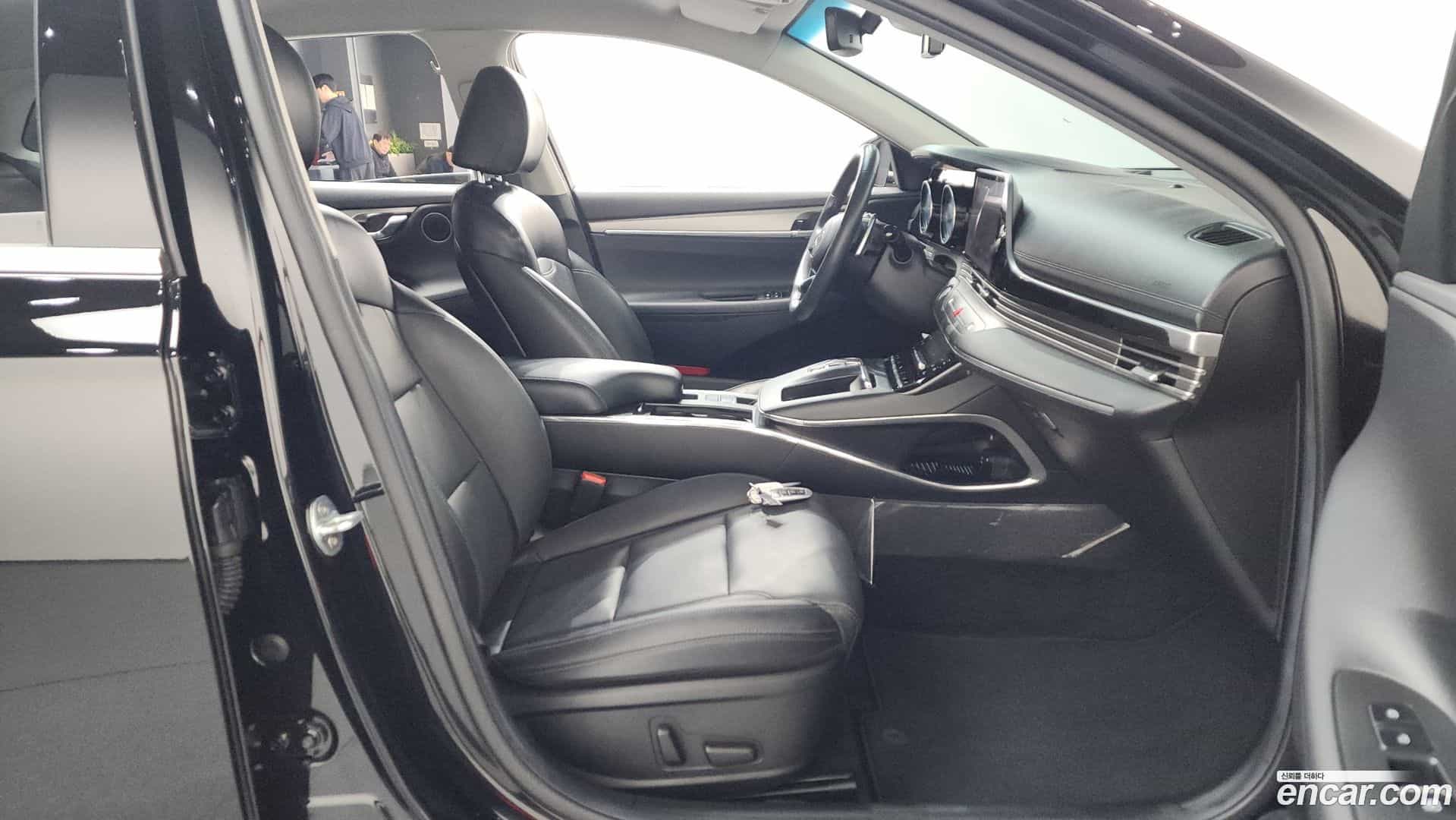 Grandeur Hyundai 2021.2-OPTION-015