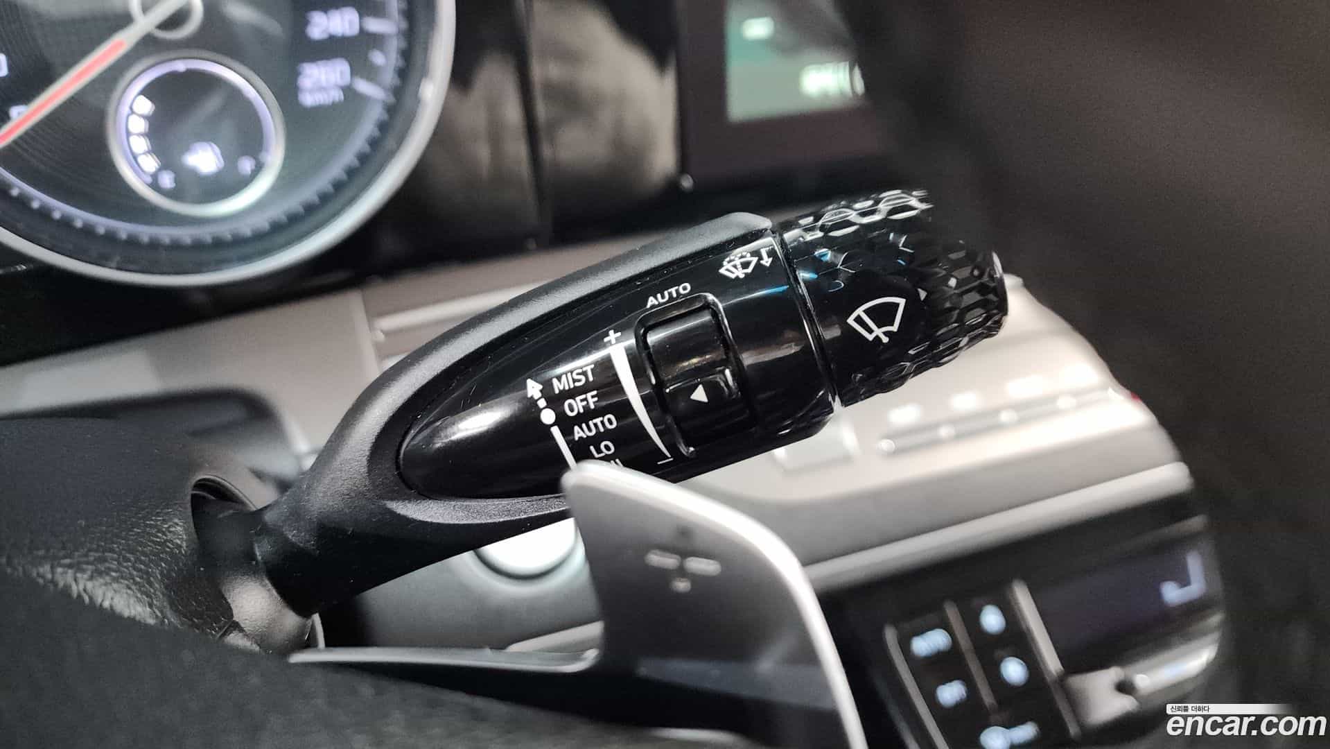 Grandeur Hyundai 2021.2-OPTION-018
