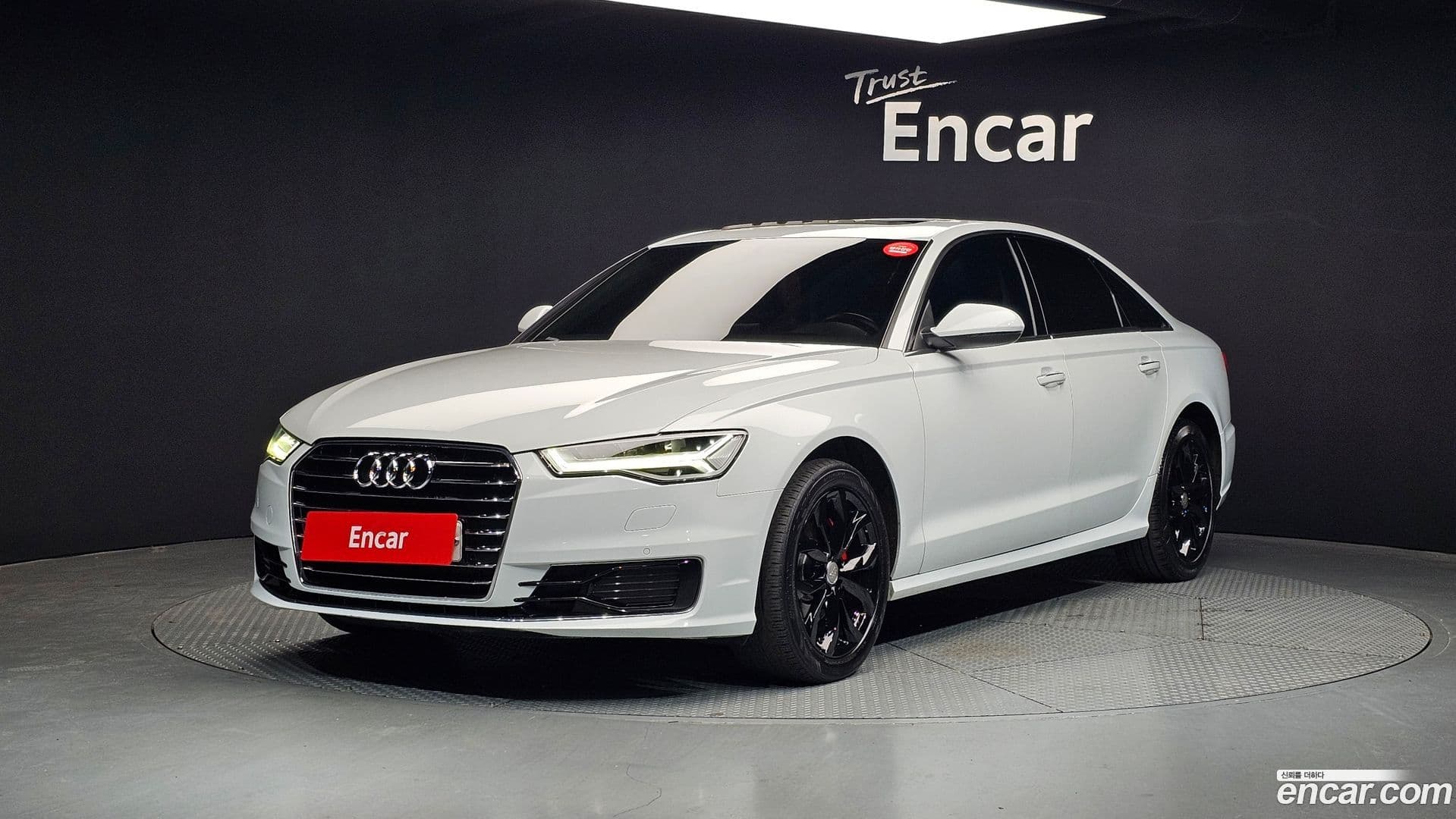 Main__Slider__Photo:A6 Audi 2015.8-0