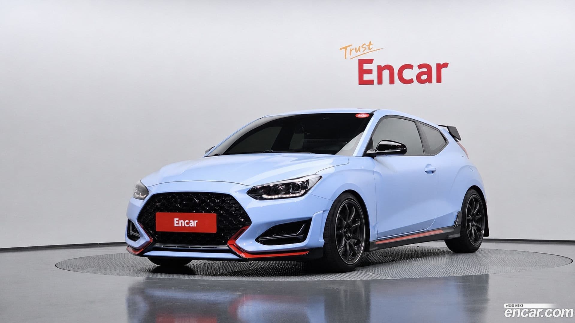 Main__Slider__Photo:Veloster Hyundai 2020.7-0