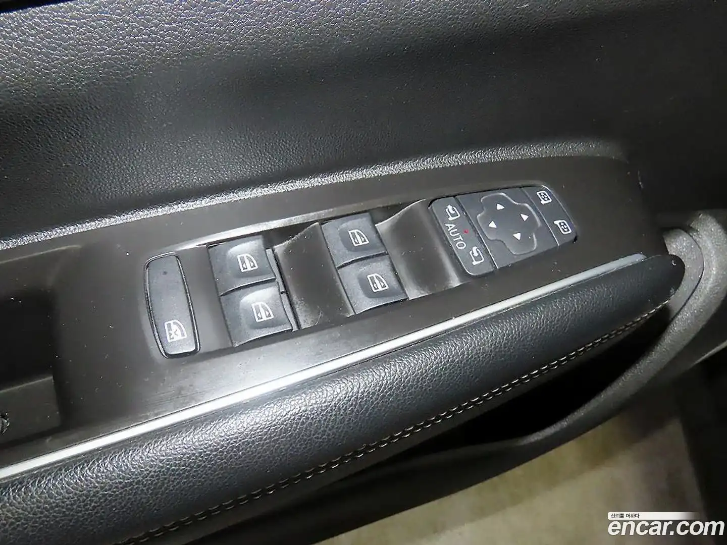 QM6 Renault Korea 2022.0-OPTION-017