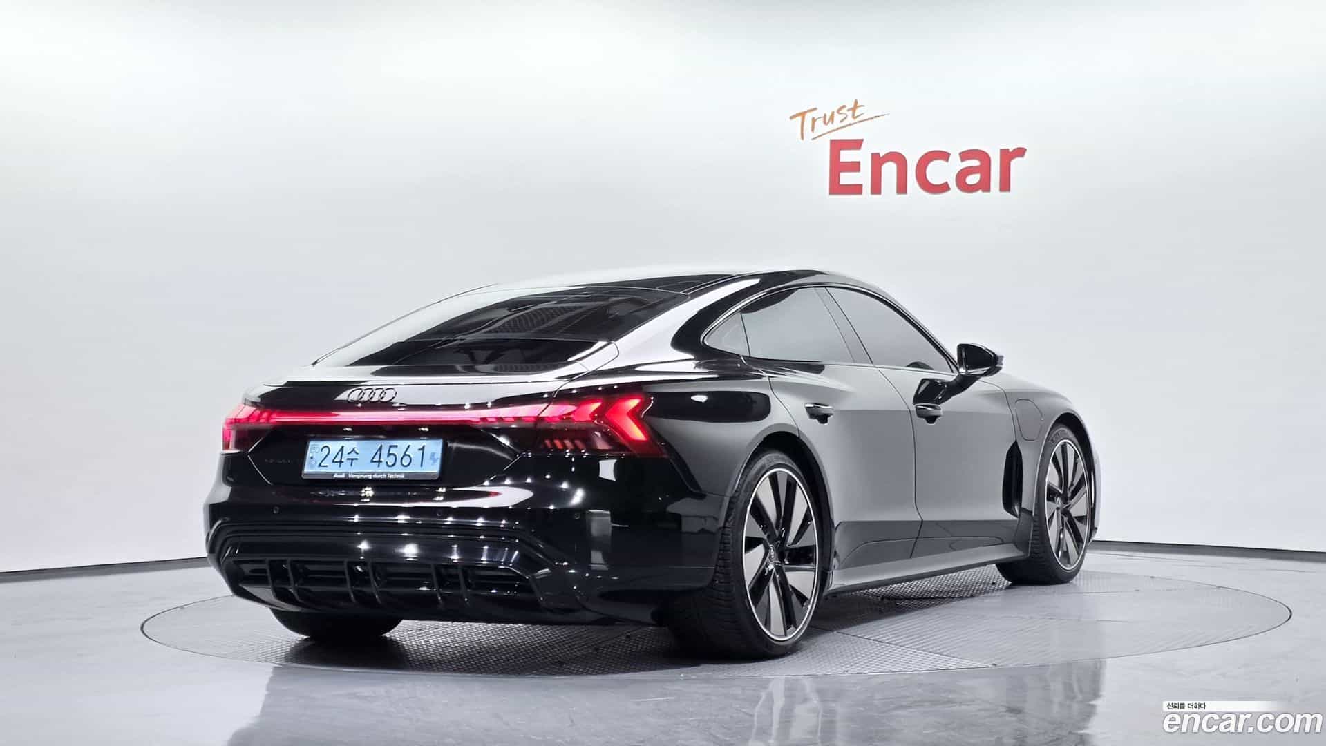 e-tron GT Audi 2021.11-OUTER-002
