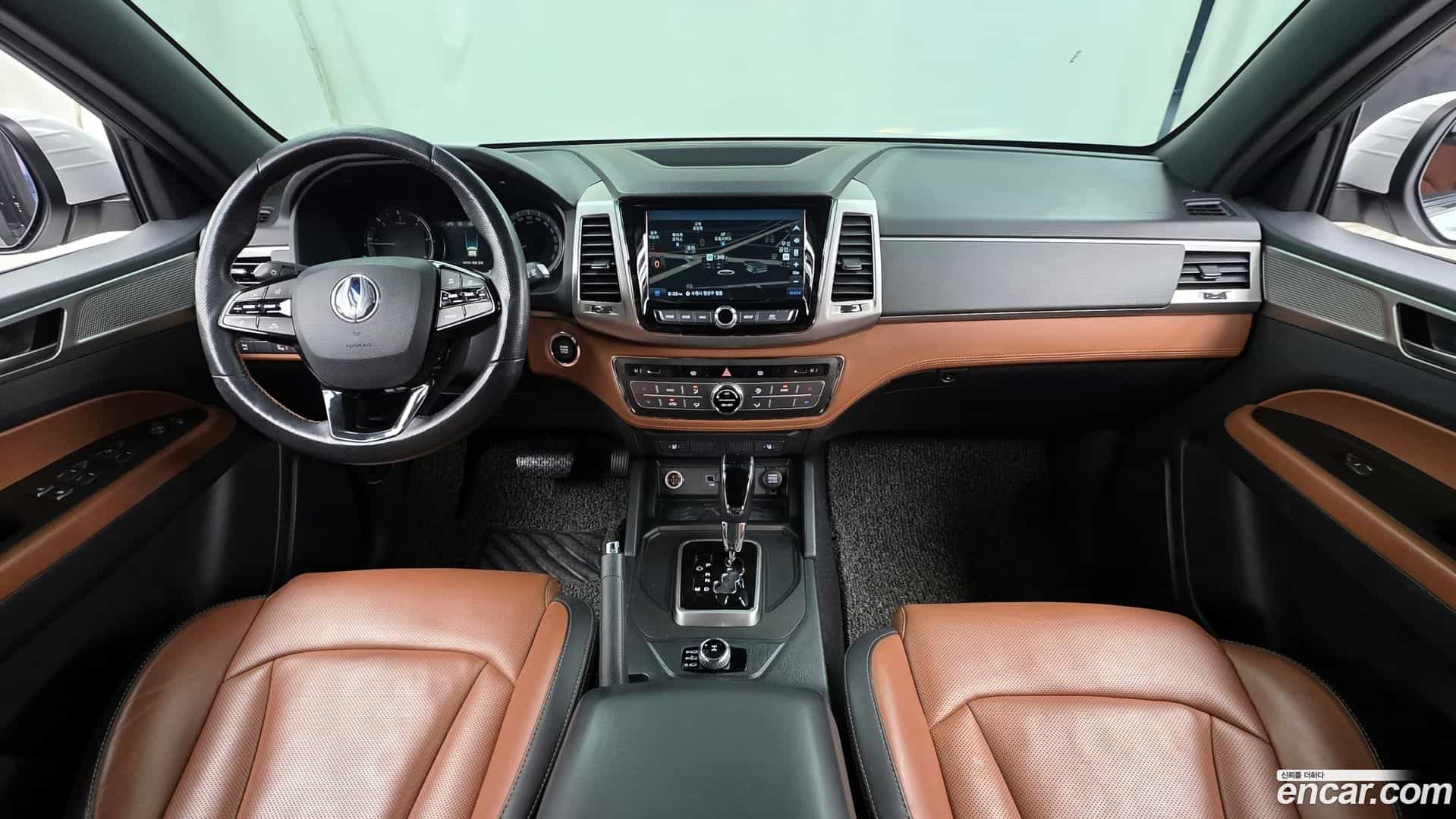Rexton KG Mobility 2018.8-INNER-007