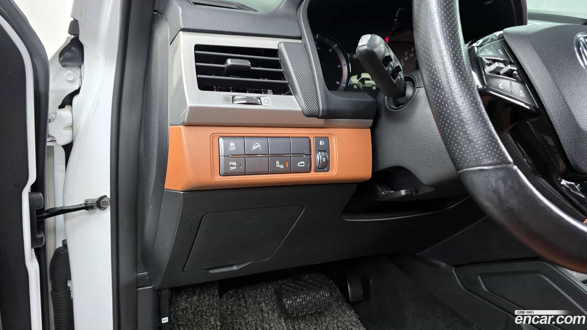 Rexton KG Mobility 2018.8-OPTION-020