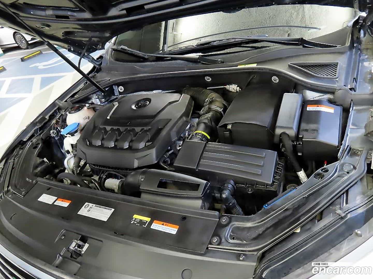 Passat Volkswagen 2018.8-OPTION-023