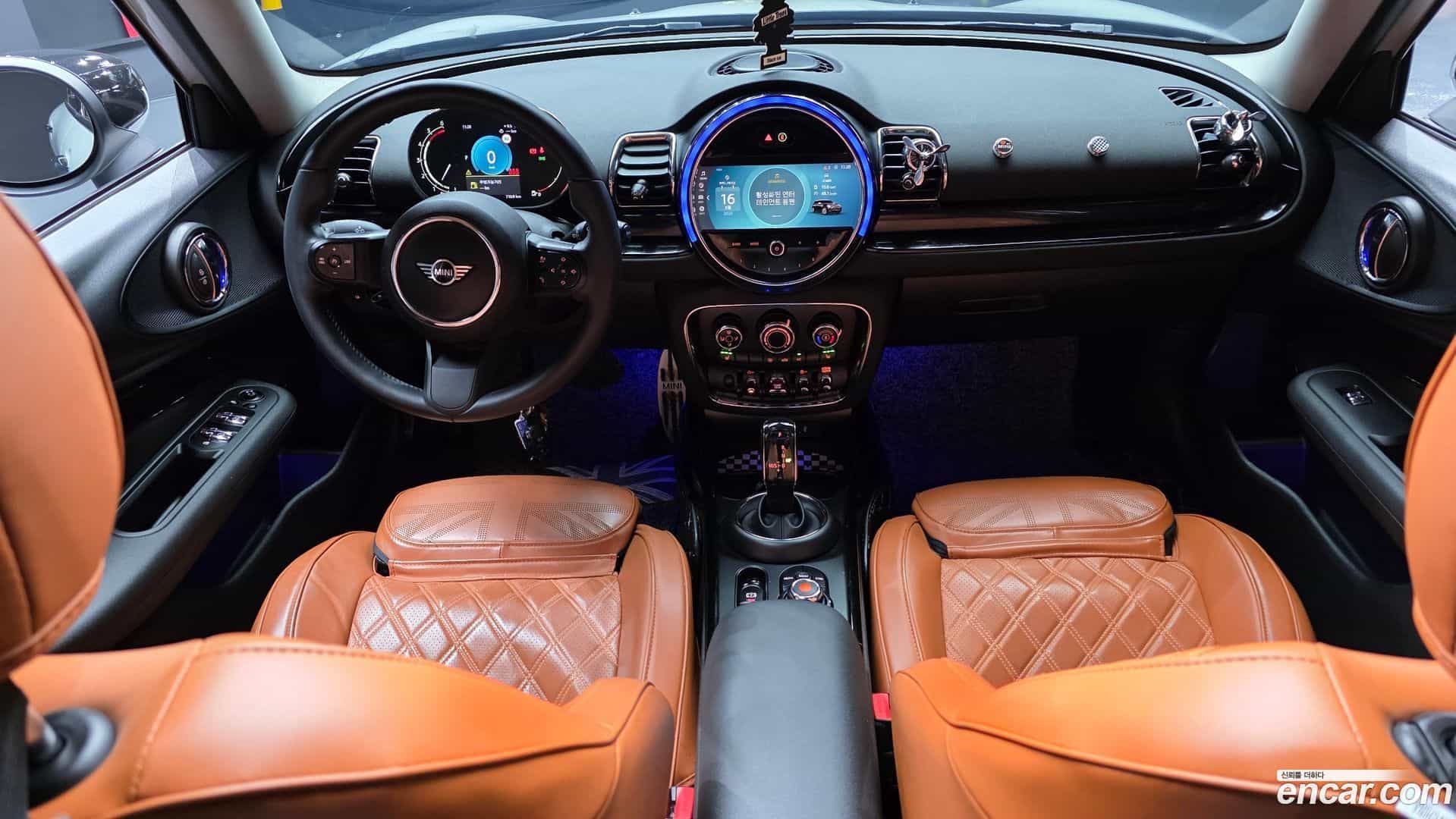 Clubman Mini 2021.10-INNER-007