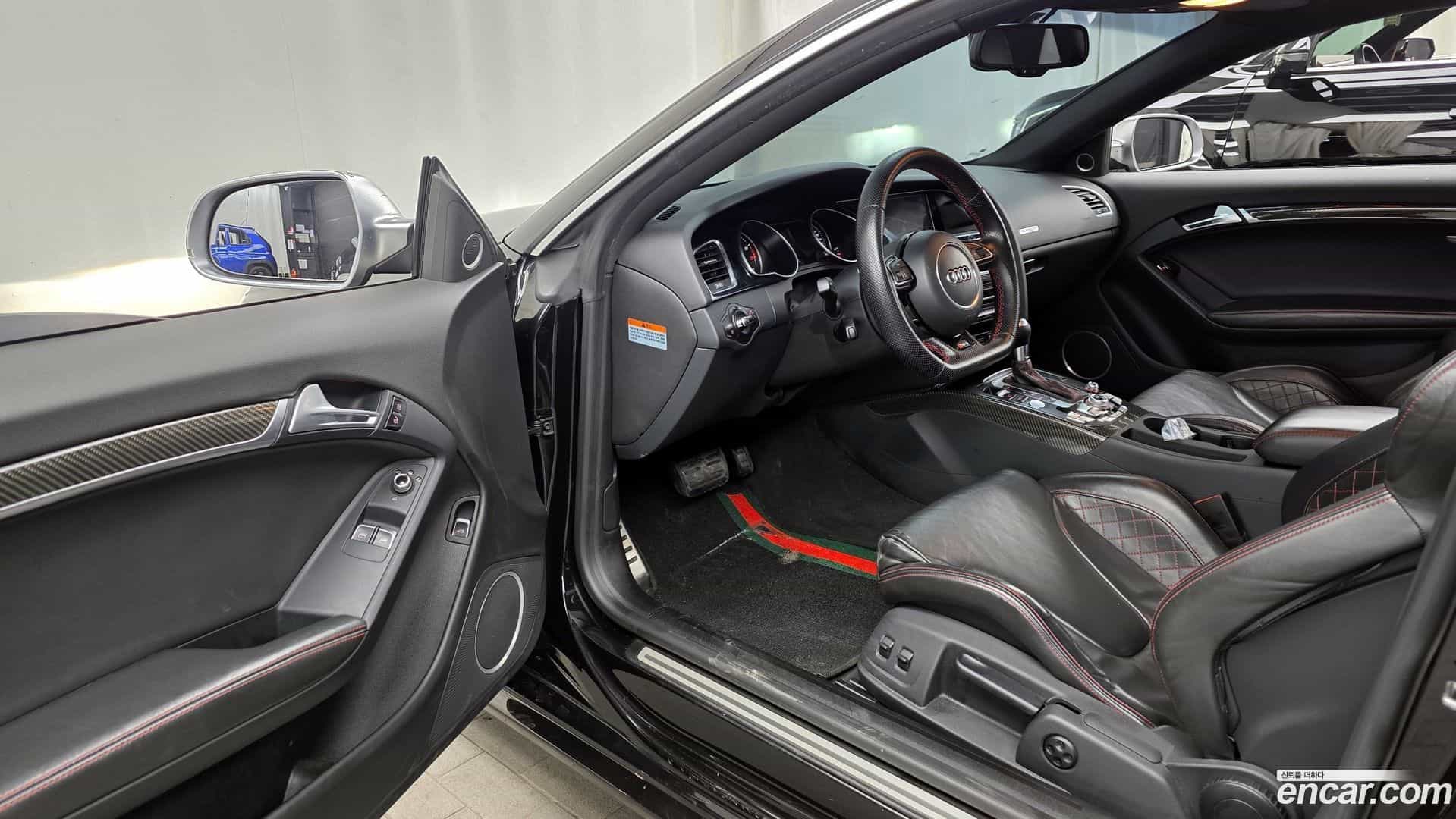 RS5 Audi 2013.11-INNER-010
