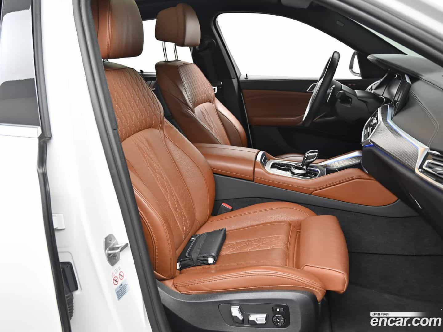 X6 BMW 2022.5-INNER-010