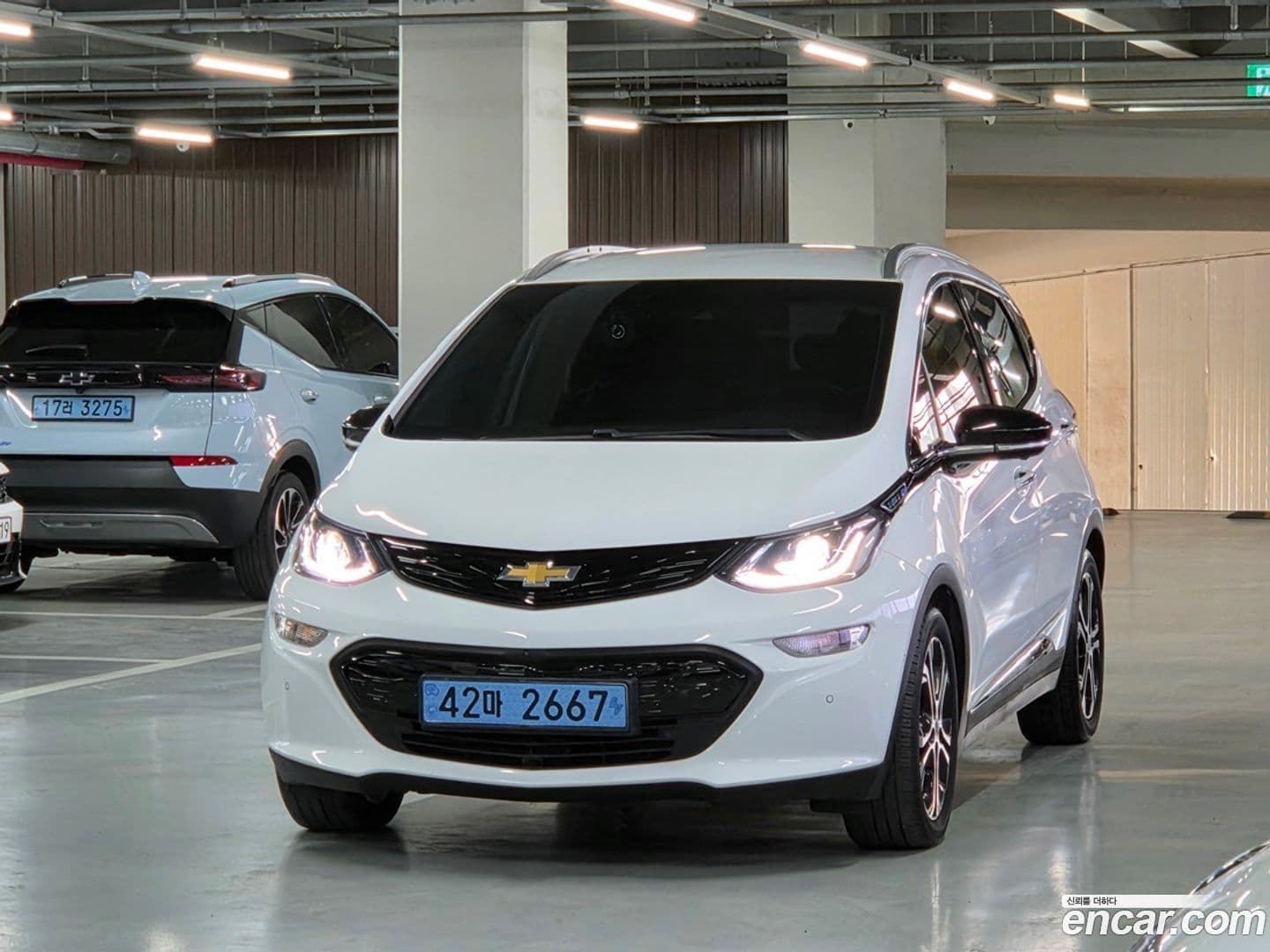 Main__Slider__Photo:Bolt EV Chevrolet 2021.4-0