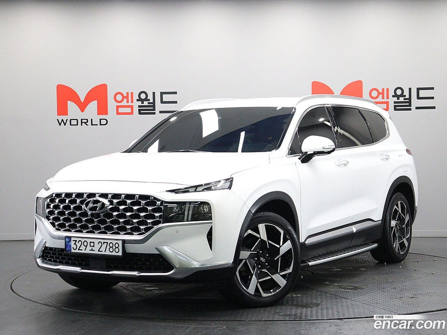 Main__Slider__Photo:Santafe Hyundai 2021.3-0
