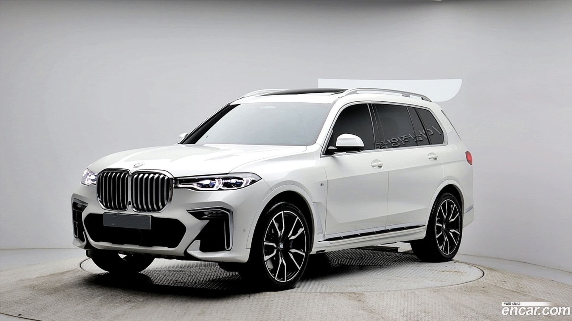 Main__Slider__Photo:X7 BMW 2020.11-0