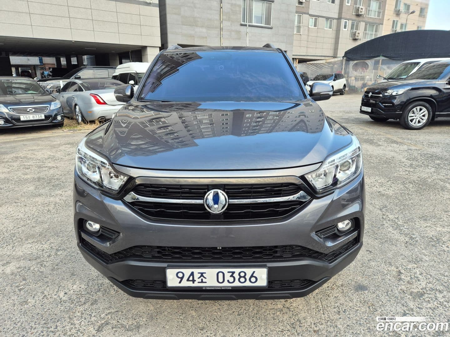 Main__Slider__Photo:Rexton KG Mobility 2018.2-0