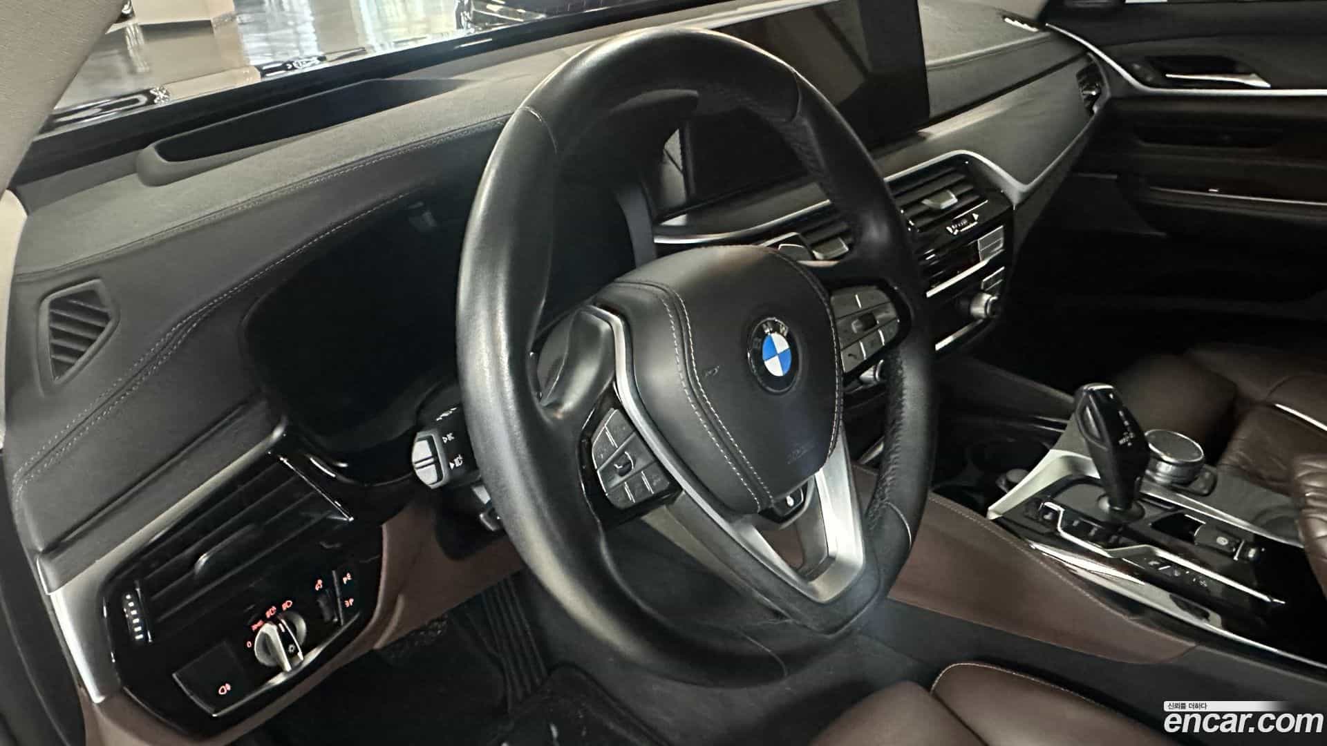 Gran Turismo BMW 2021.6-OPTION-016