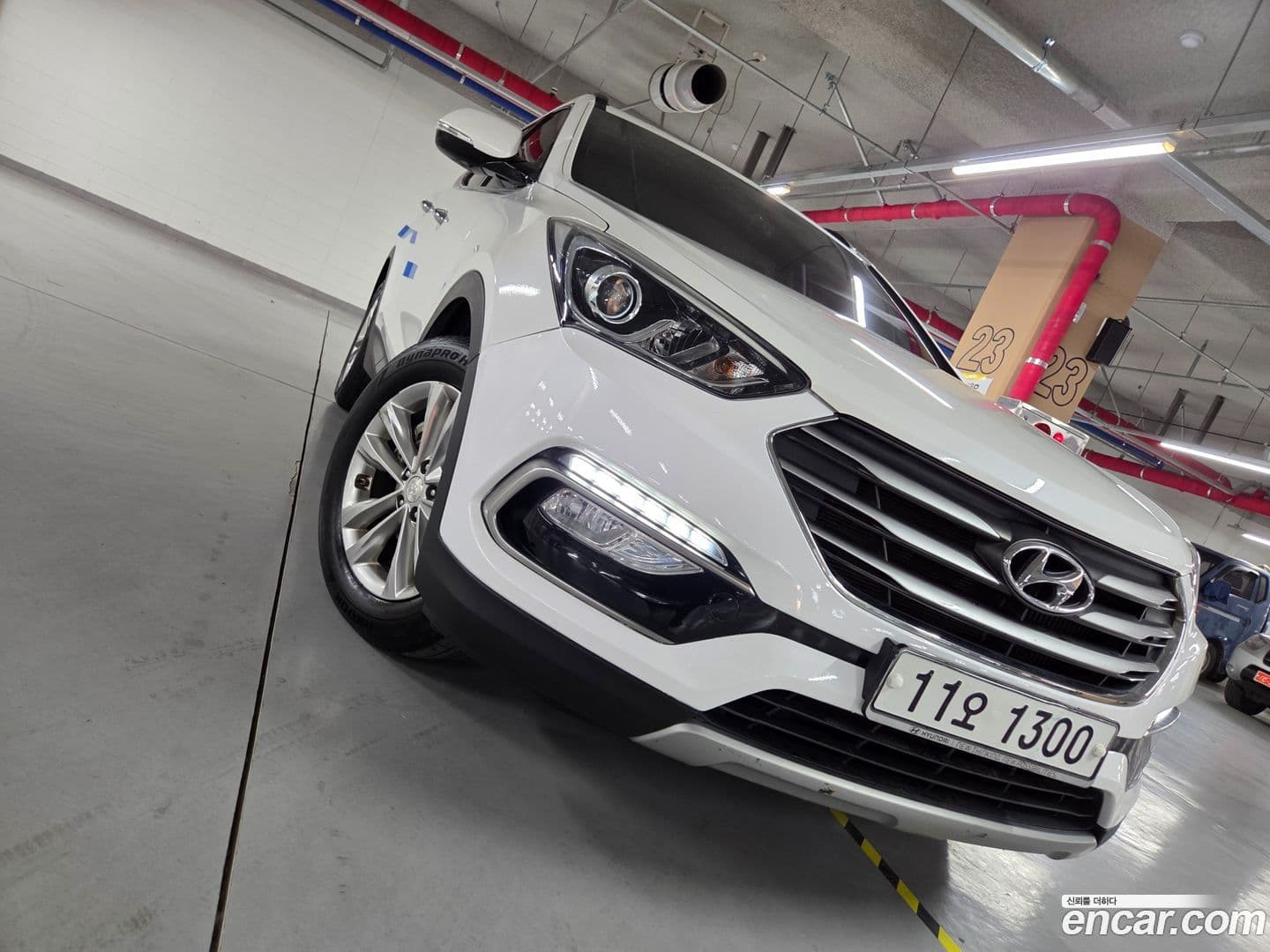 Main__Slider__Photo:Santafe Hyundai 2015.7-0
