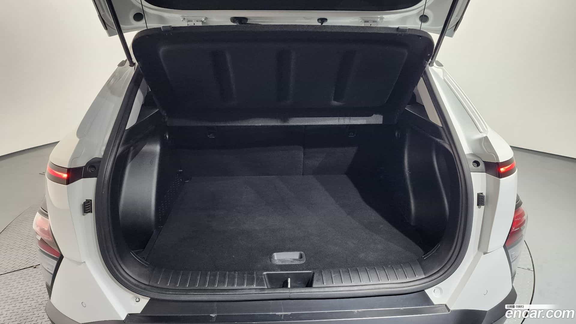 Kona Hyundai 2023.3-OPTION-024