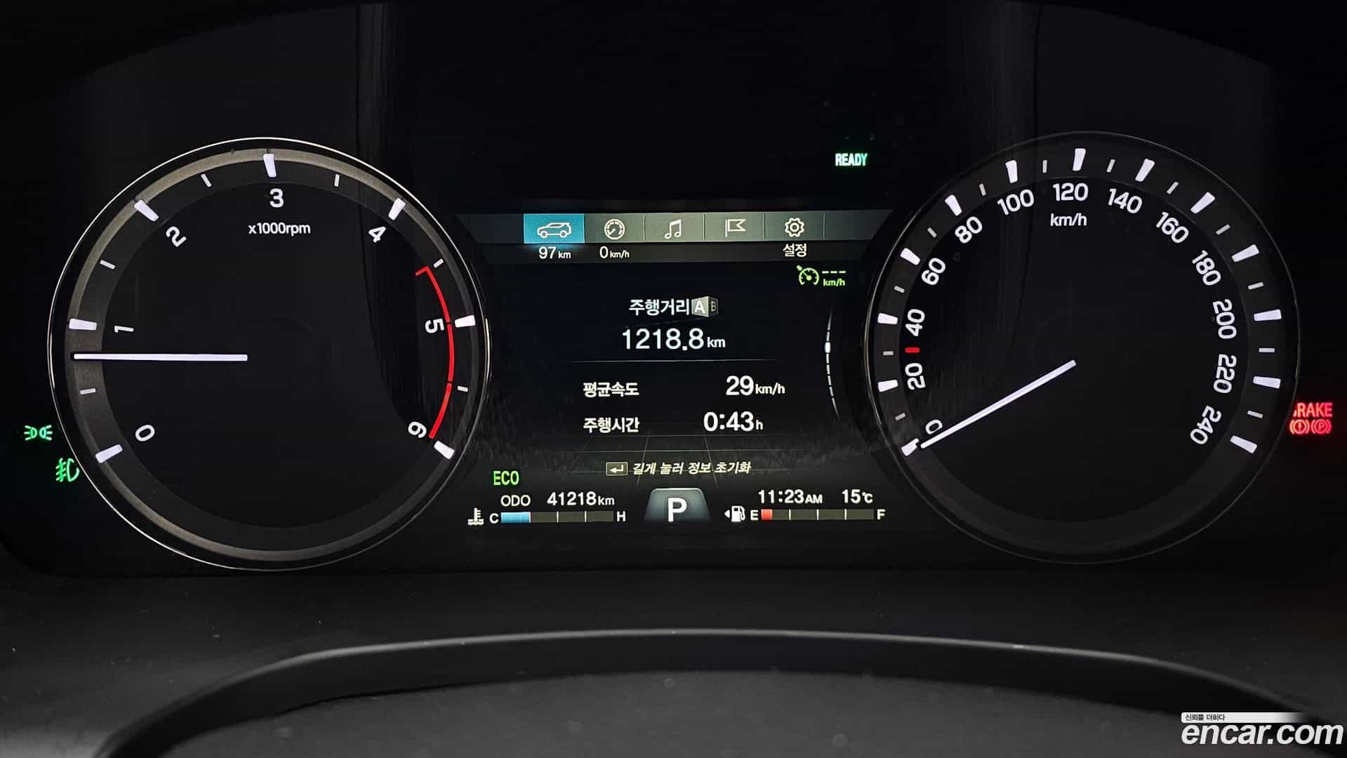 Rexton KG Mobility 2018.6-INNER-008