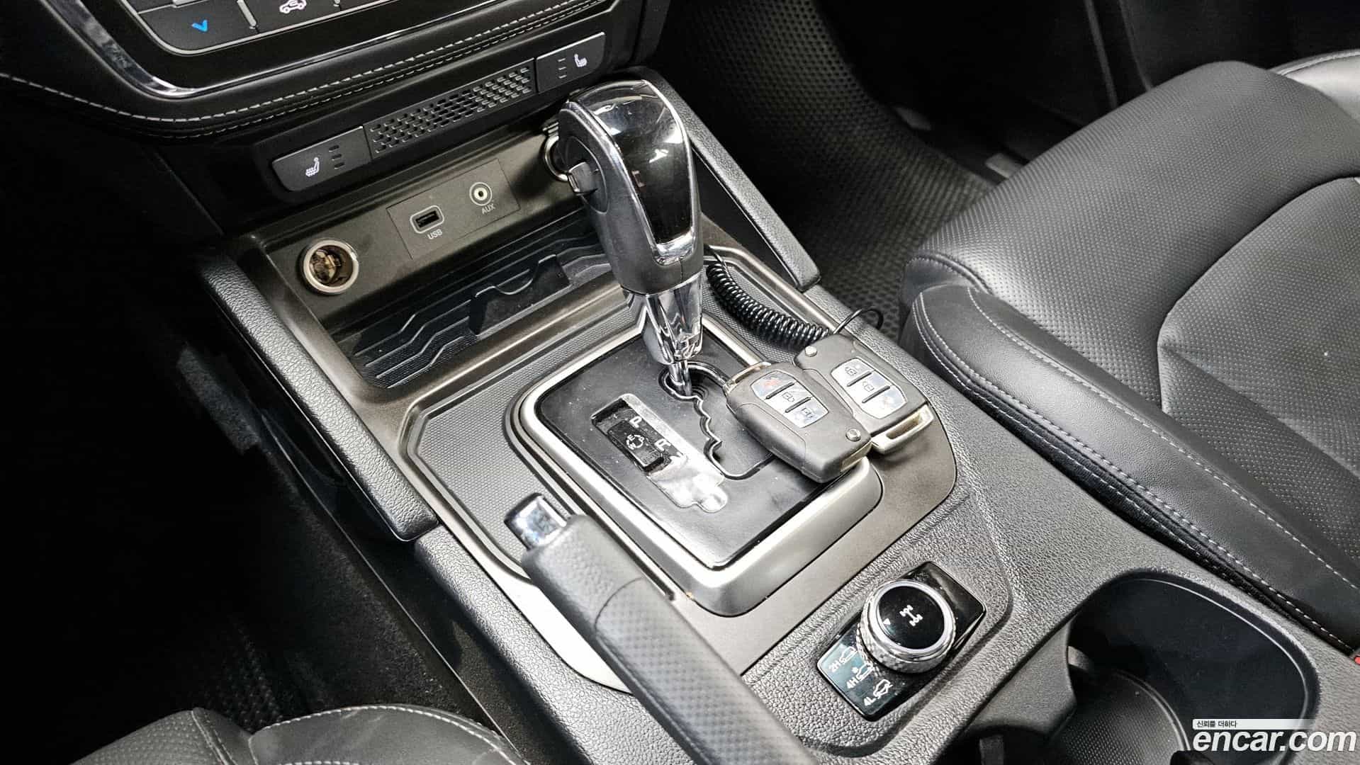 Rexton KG Mobility 2018.6-INNER-009