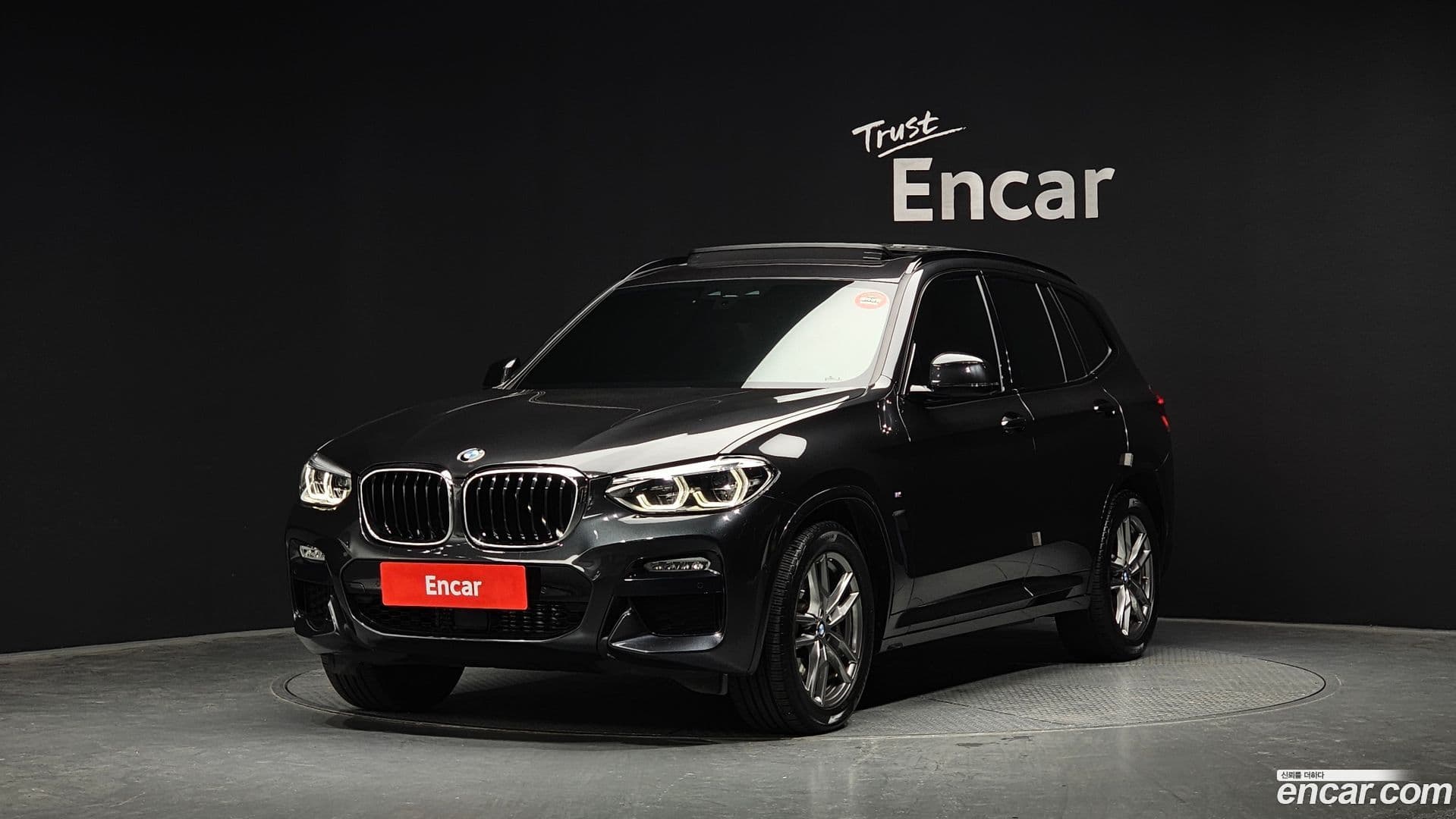 Main__Slider__Photo:X3 BMW 2019.8-0