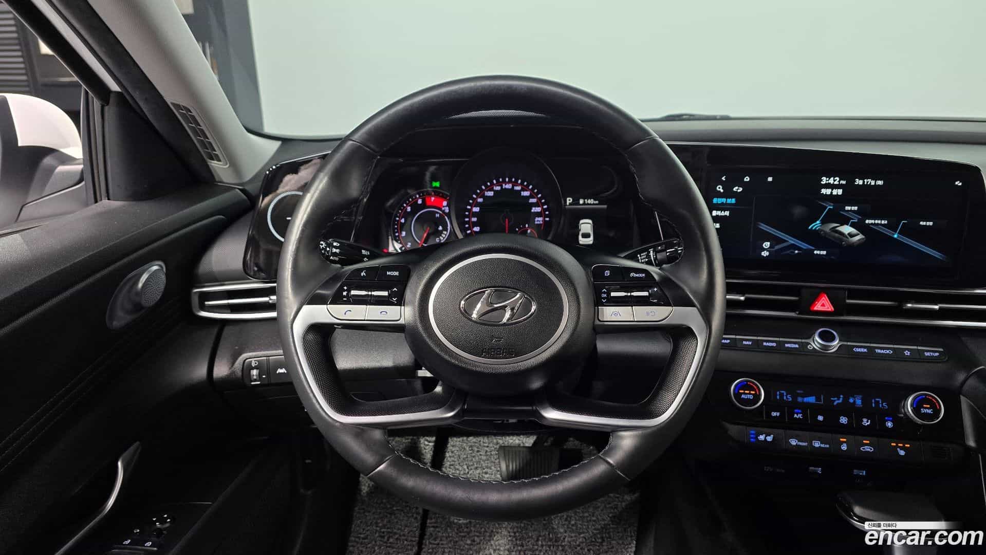 AVANTE Hyundai 2021.7-OPTION-015