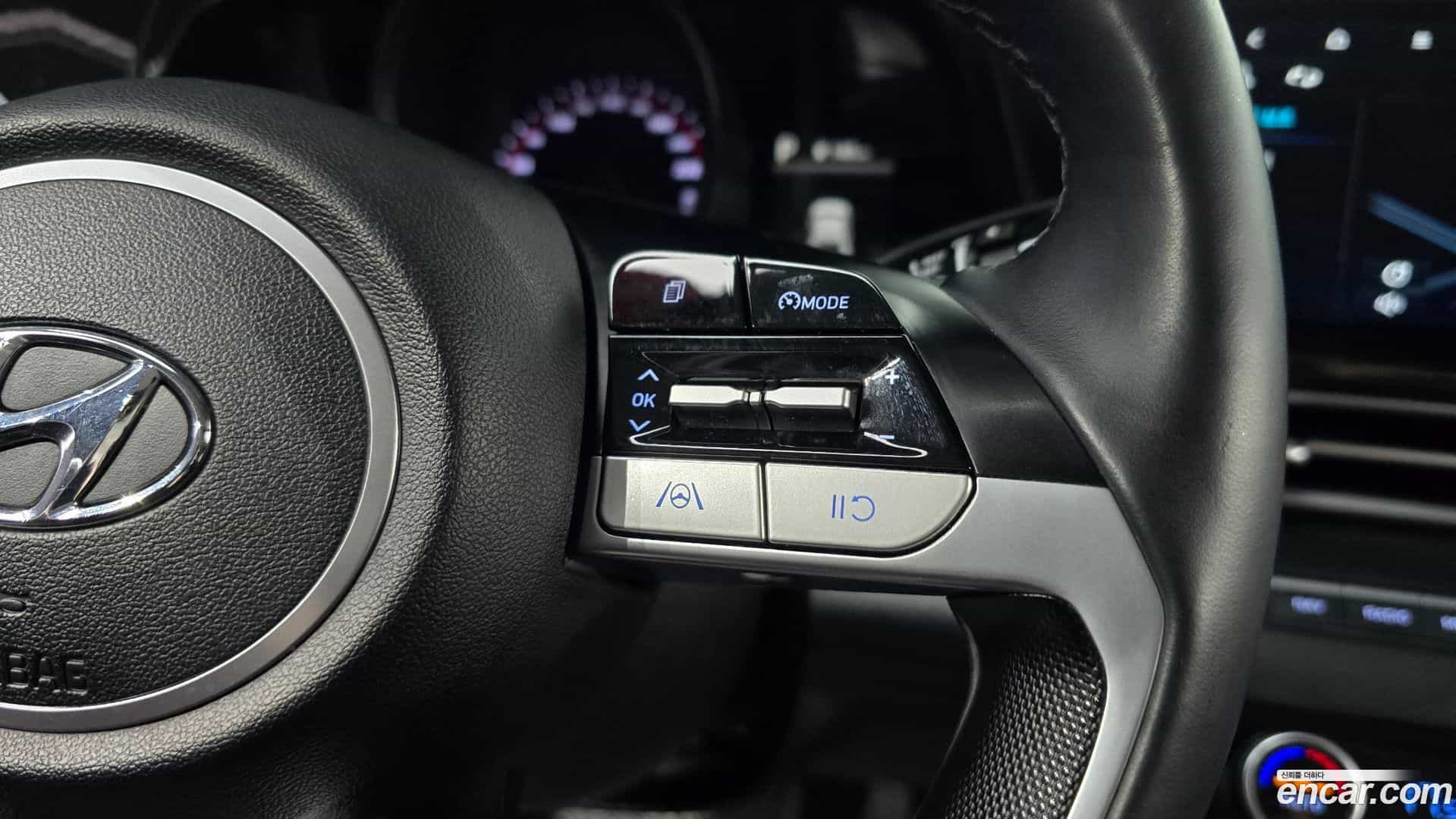 AVANTE Hyundai 2021.7-OPTION-020