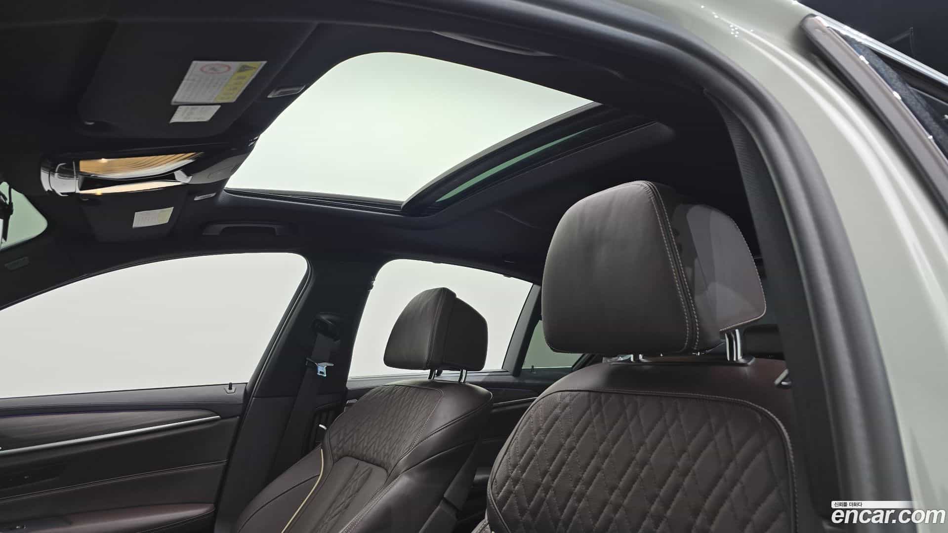 5-Series BMW 2018.3-OPTION-023