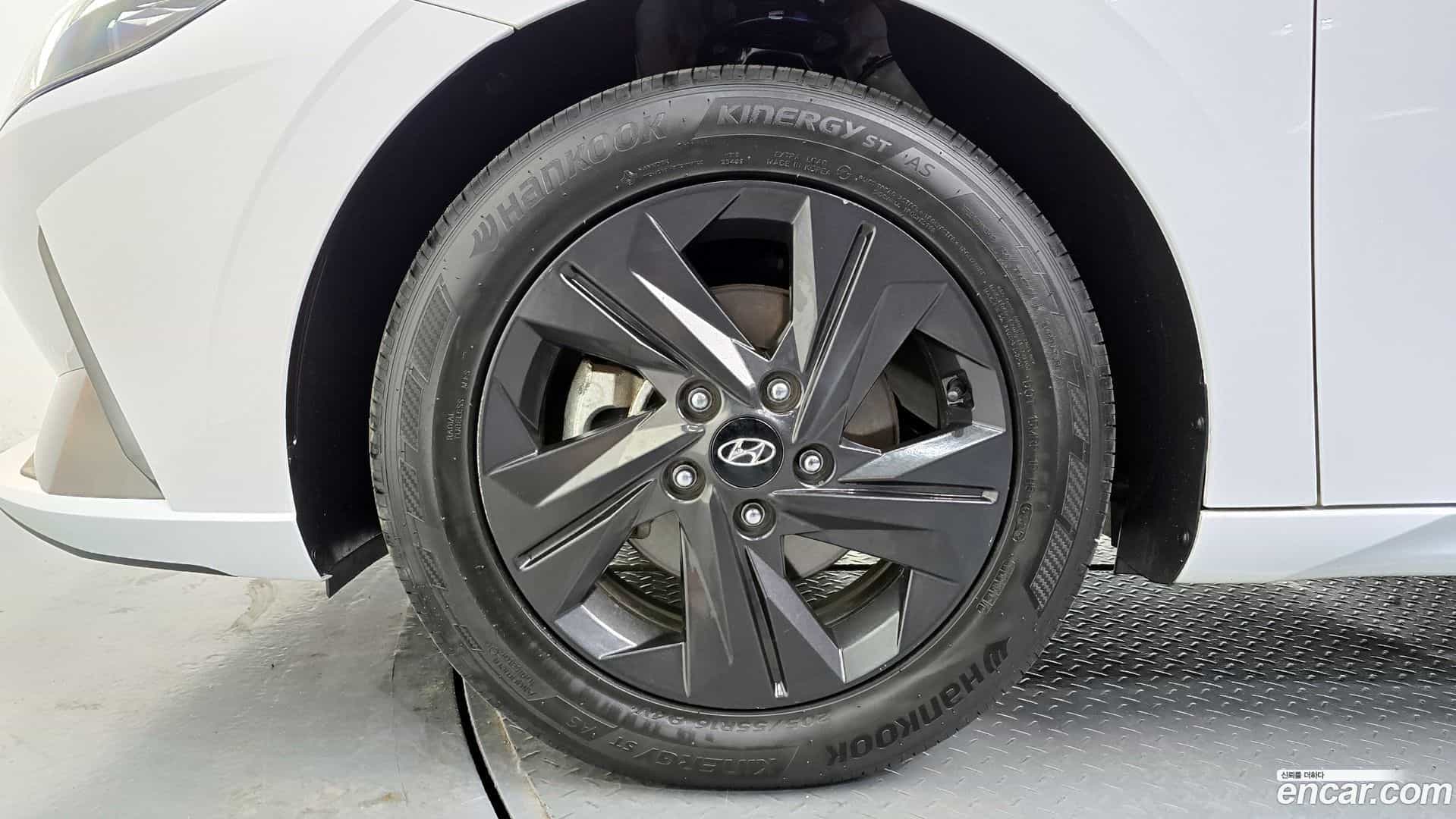 AVANTE Hyundai 2023.2-OUTER-005