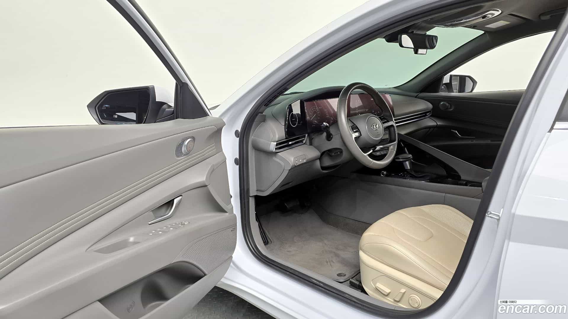 AVANTE Hyundai 2023.2-INNER-010