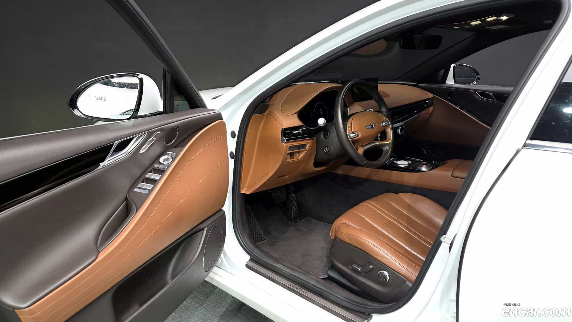 G80 Genesis 2020.6-INNER-010
