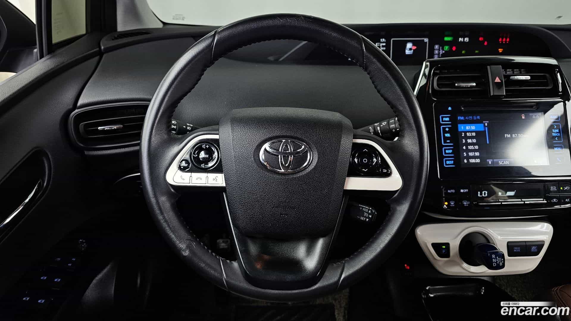 Prius Toyota 2017.10-OPTION-018