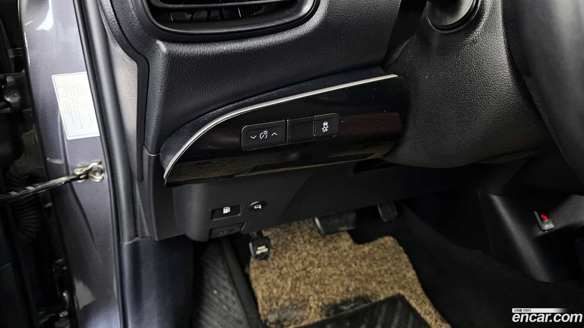 Prius Toyota 2017.10-OPTION-023