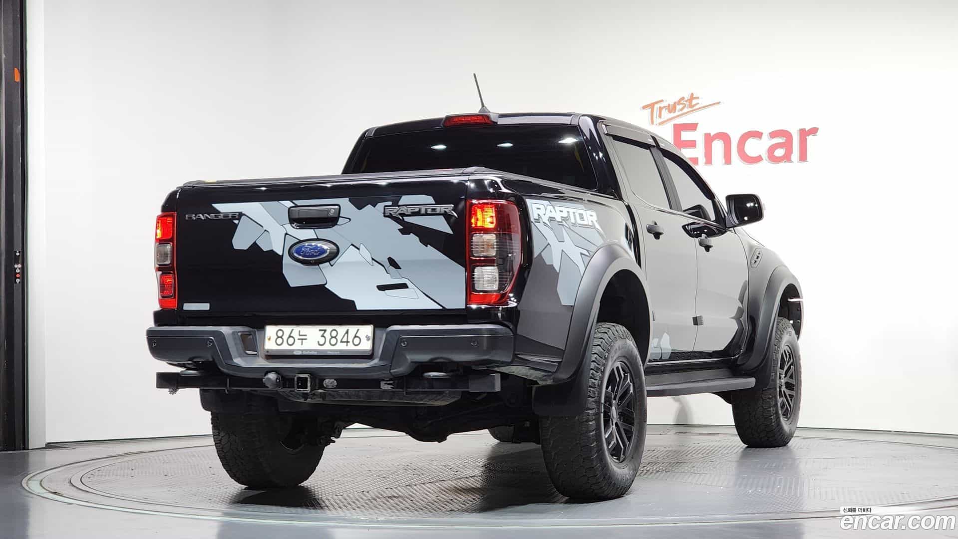 Ranger Ford 2021.8-OUTER-002
