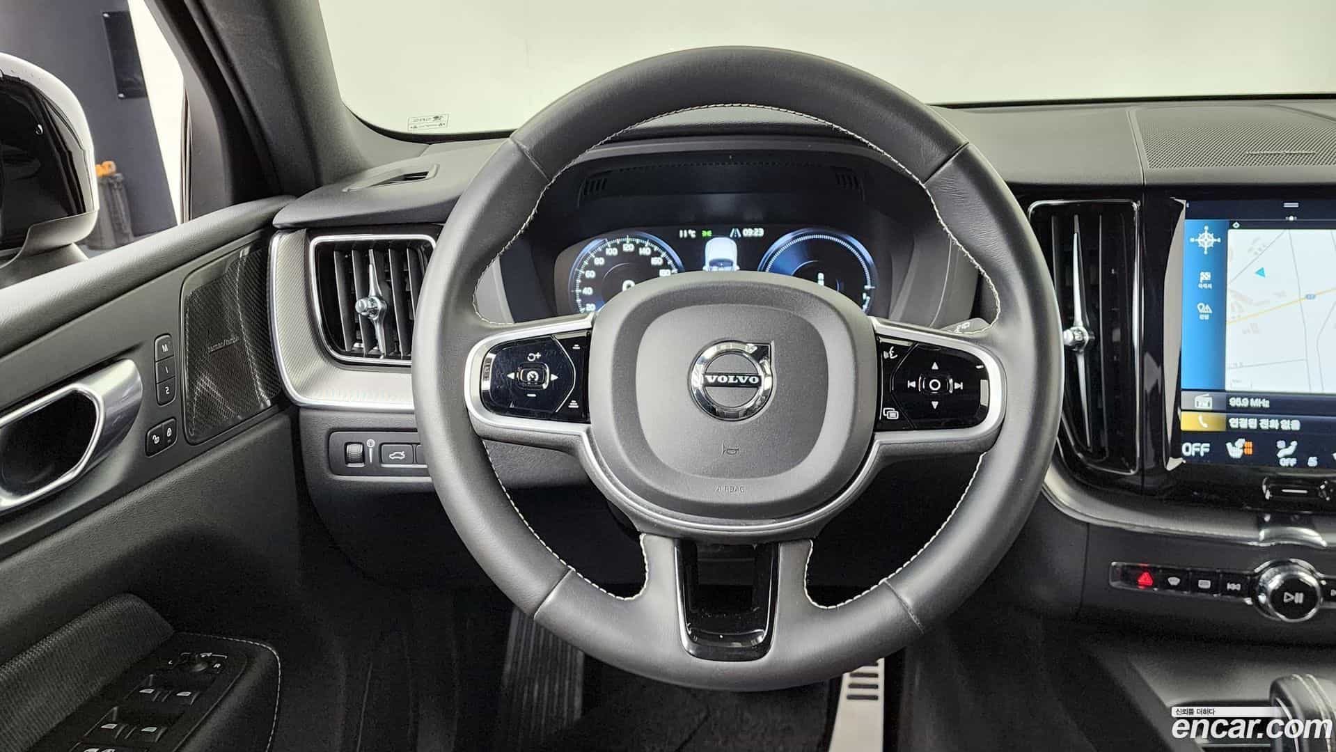 XC60 Volvo 2021.1-OPTION-017