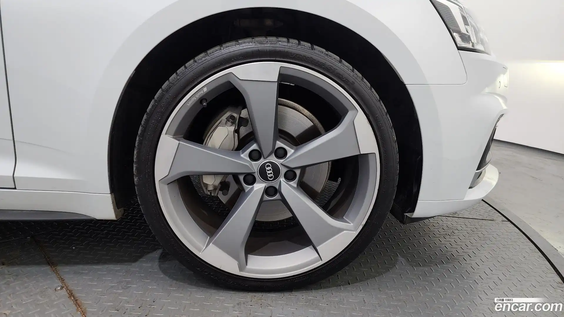 A5 Audi 2019.10-OUTER-005