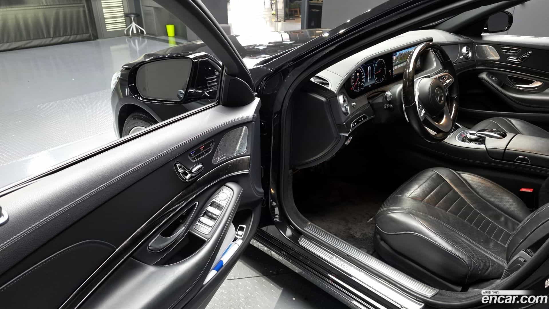 S-Class Mercedes-Benz 2017.10-OPTION-015