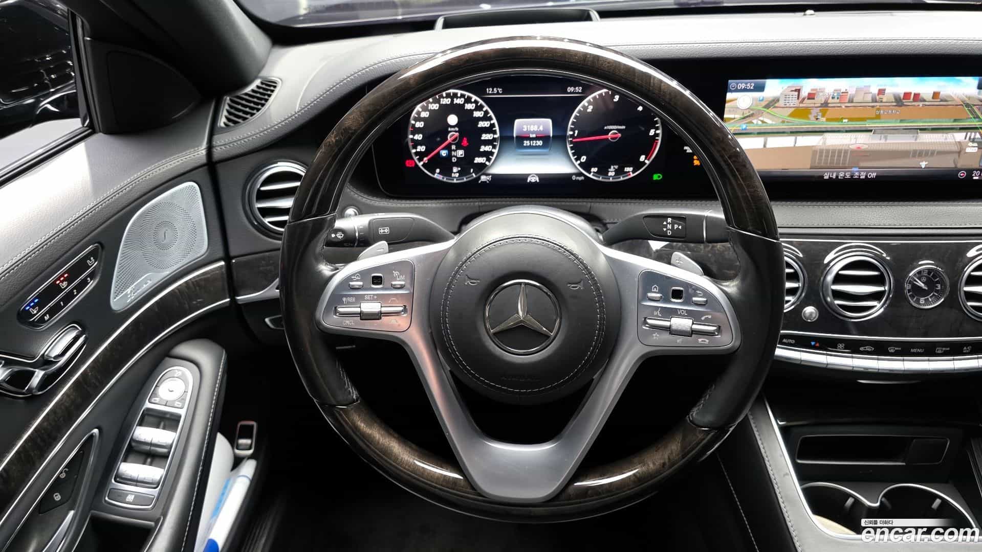 S-Class Mercedes-Benz 2017.10-OPTION-017