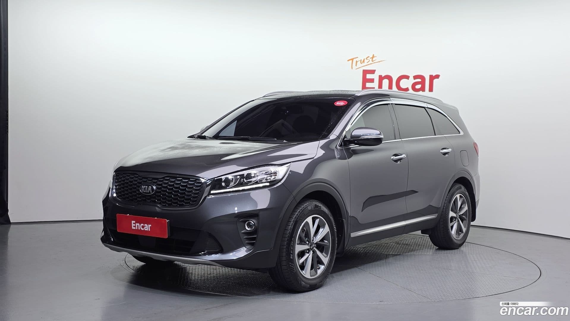 Main__Slider__Photo:Sorento Kia 2018.4-0