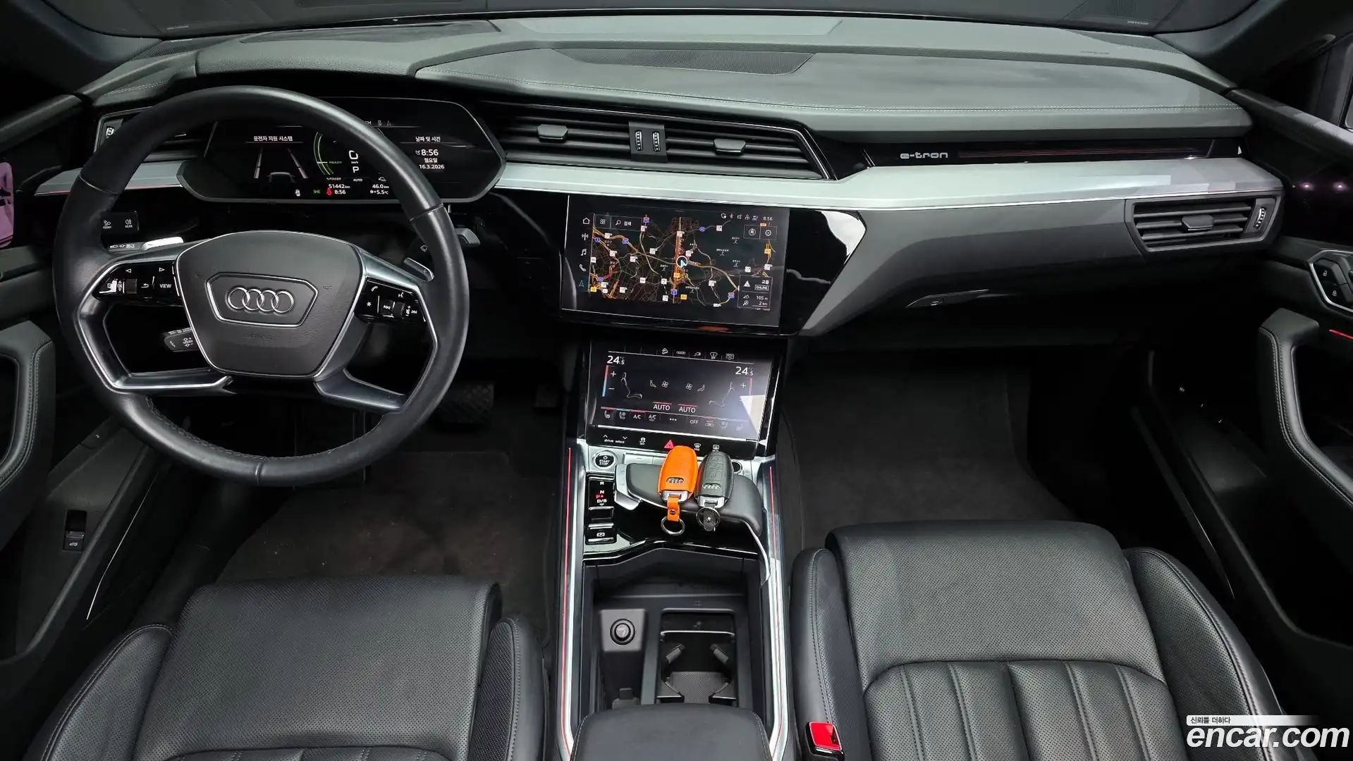 e-tron Audi 2022.0-INNER-007