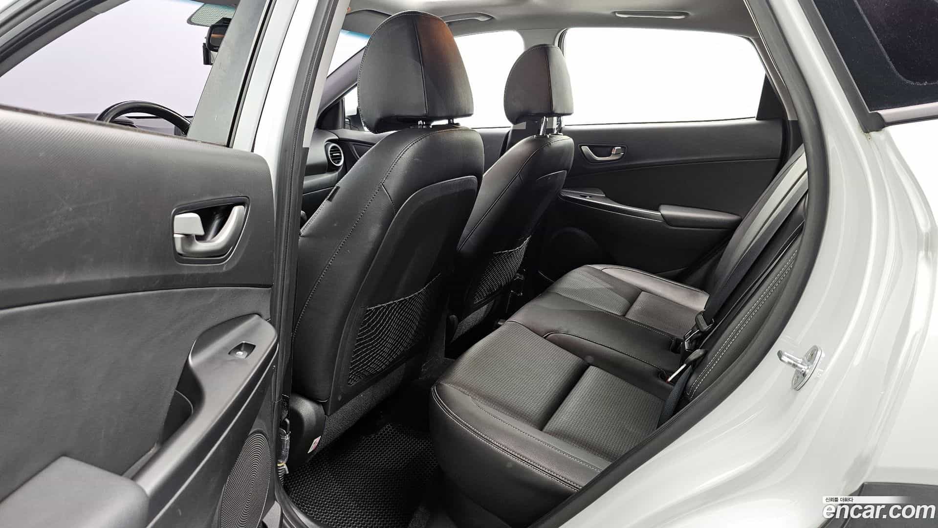 Kona Hyundai 2017.7-INNER-010
