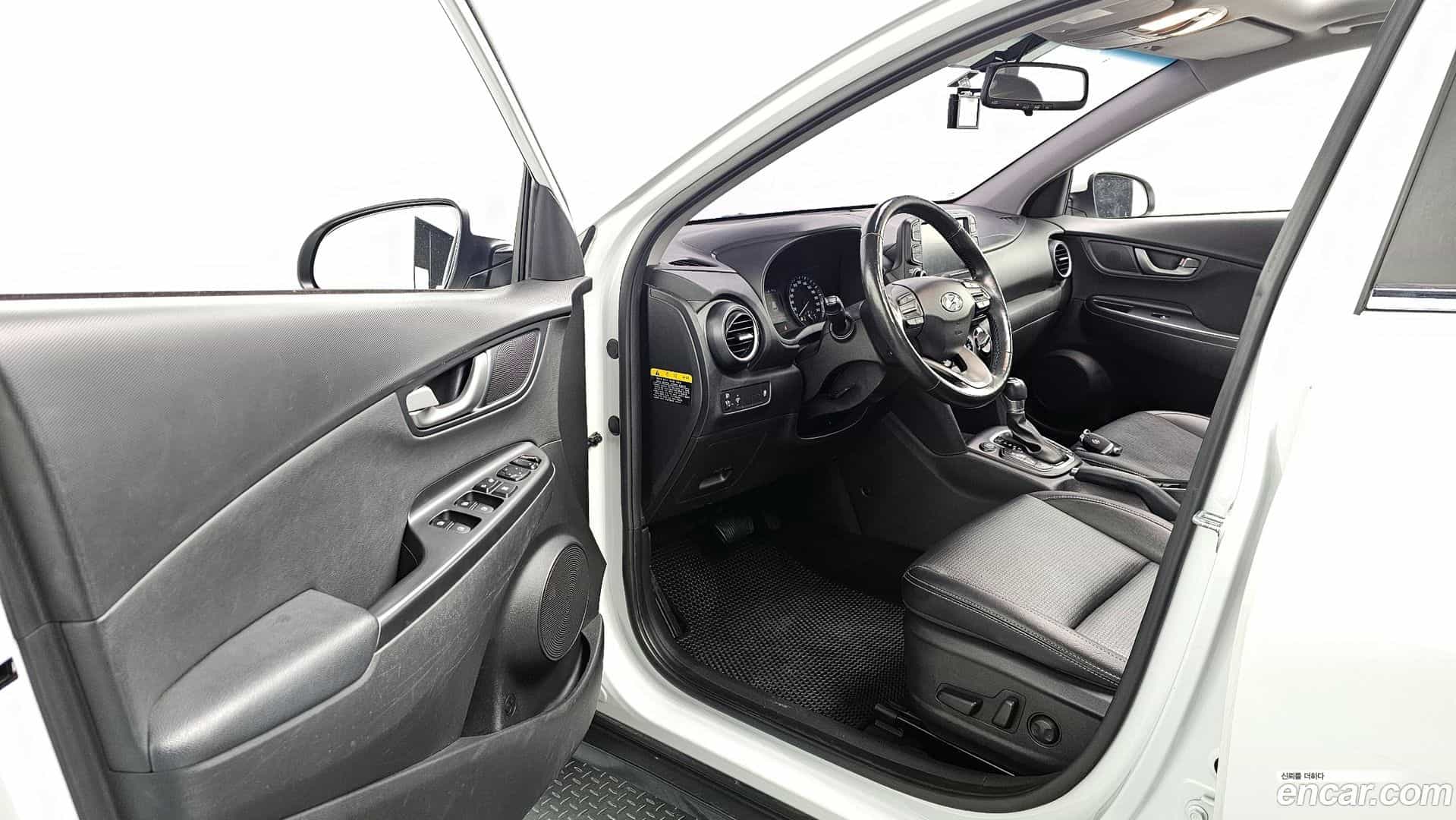 Kona Hyundai 2017.7-OPTION-015