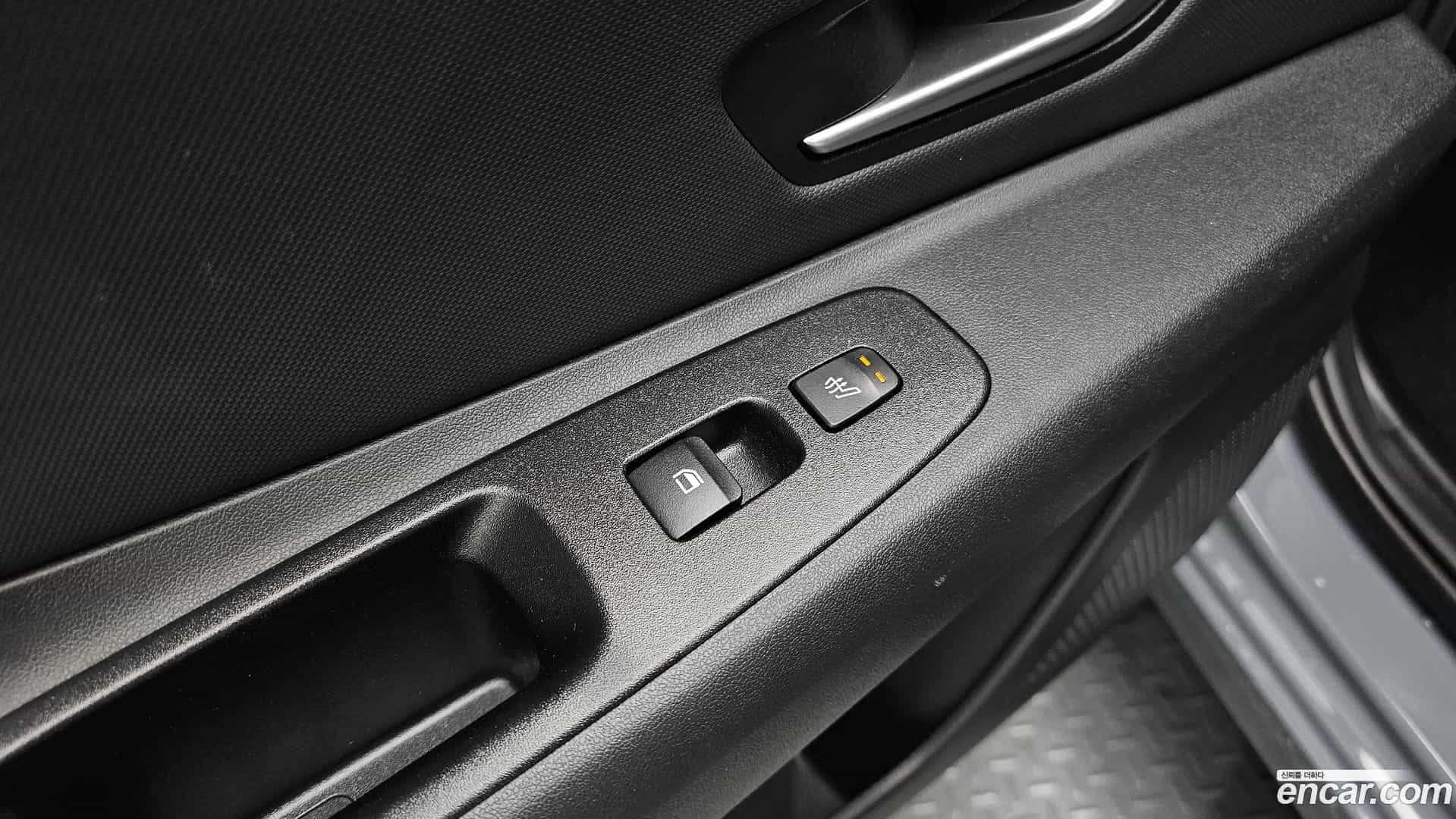 AVANTE Hyundai 2021.1-OPTION-023