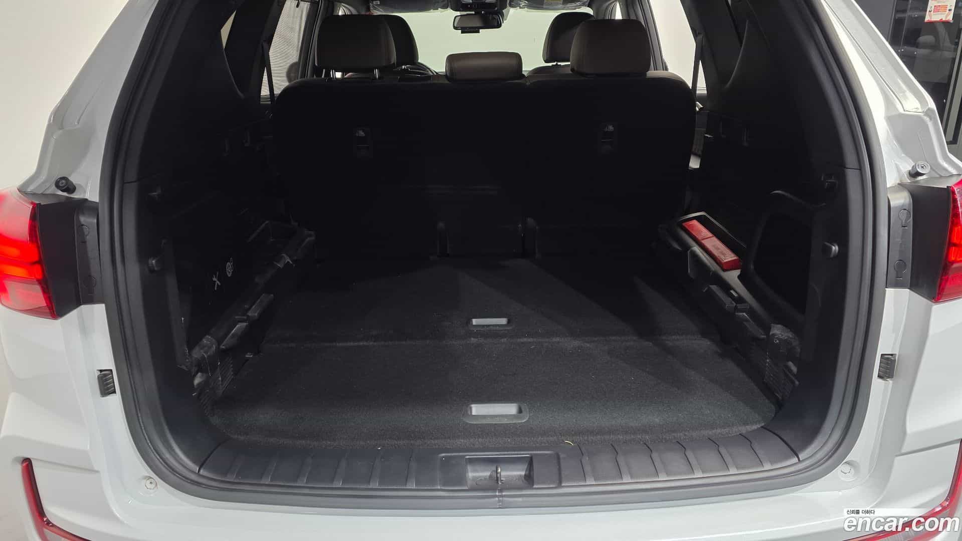 Rexton KG Mobility 2022.8-OPTION-024